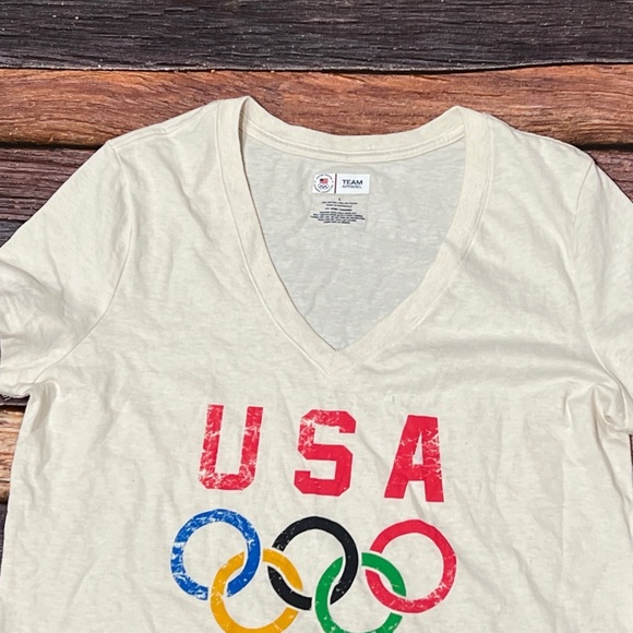 USA 1992 Olympic Cream T-Shirt Womens Vneck Sports Tshirt - Picture 3 of 4